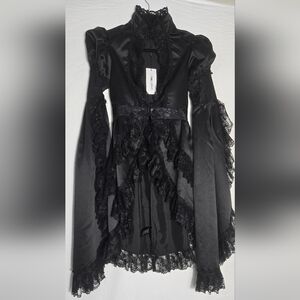 Elegant Black Lace Satin Robe